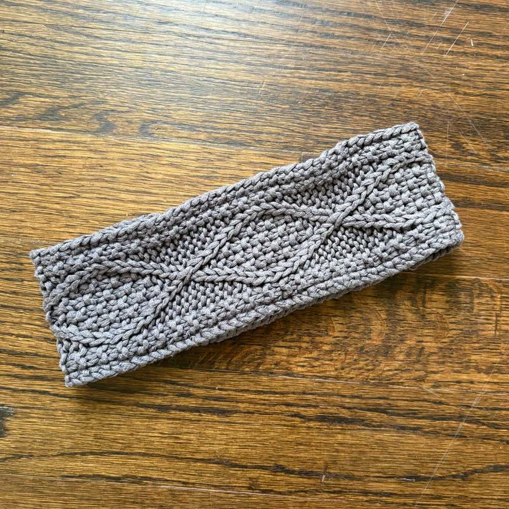 Patrick Francis Chunky Aran Knit Headband Gray